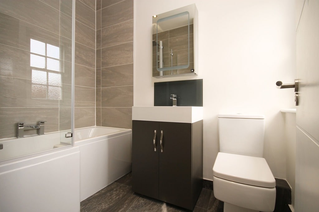 Aménager une salle de bain pour optimiser l'espace disponible